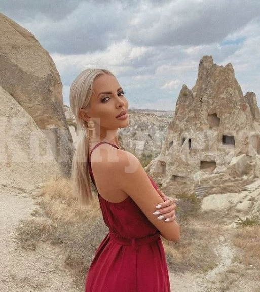 Жанета Осипова лови шарени балони СНИМКИ
