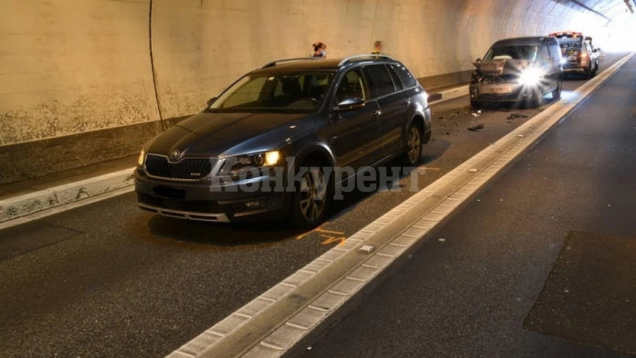 Голяма верижна катастрофа блокира тунела към столичния квартал Люлин 