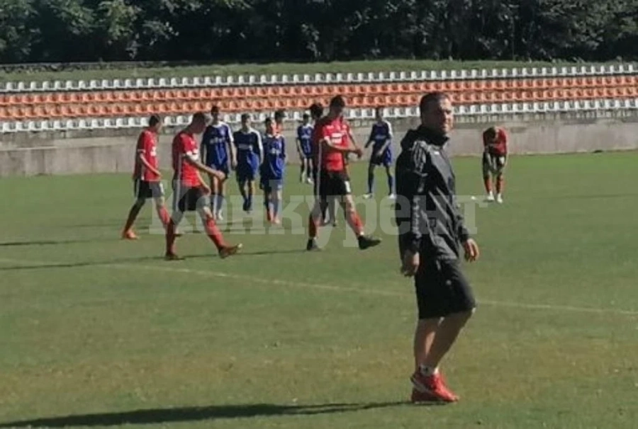 U17 на Монтана напира към върха в зоната