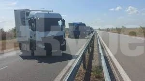 Недоволни шофьори блокираха пътя към Дунав мост 2