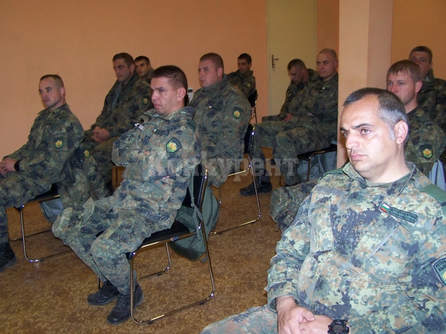 Четоха лекция за Балканската война пред военнослужещи