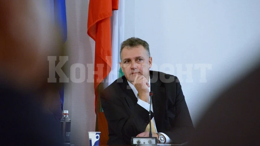 Лавинообразния скок на цените на тока в „Бизнес.БГ“