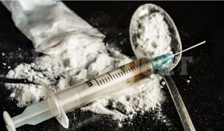 Австралия задържа близо половин тон хероин