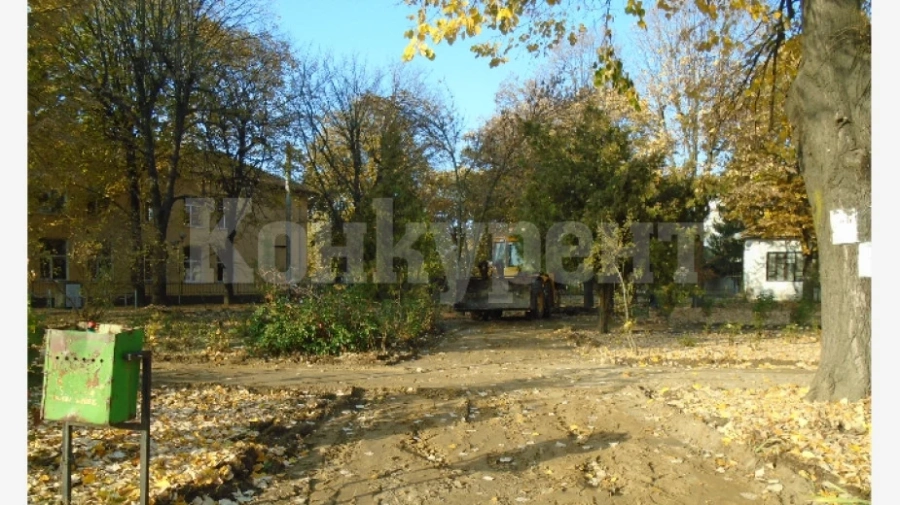 Ремонтират градинката в Ново село