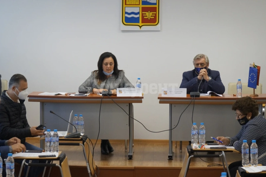 Аспарухов сезира властите за щети, нанесени на Община Мездра от Събков