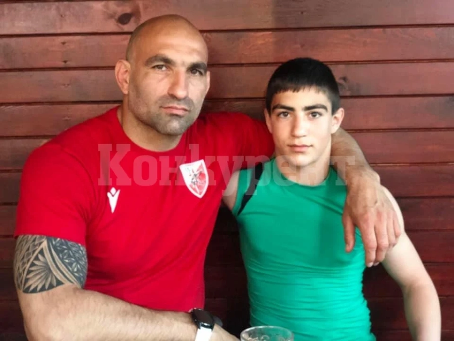 Баща и син бележат за победа на Околчица във Висшата лига