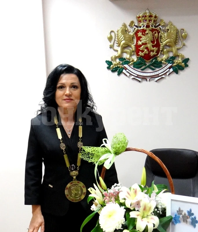 Кметът на Борован поздравява служителите в системата на МВР