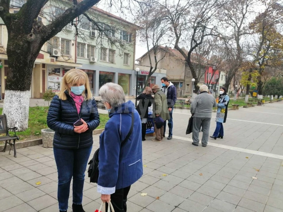 Петя Аврамова и Владимир Миленков: За разрешаването на проблемите на населените места трябва да има редовно избрано от хората правителство