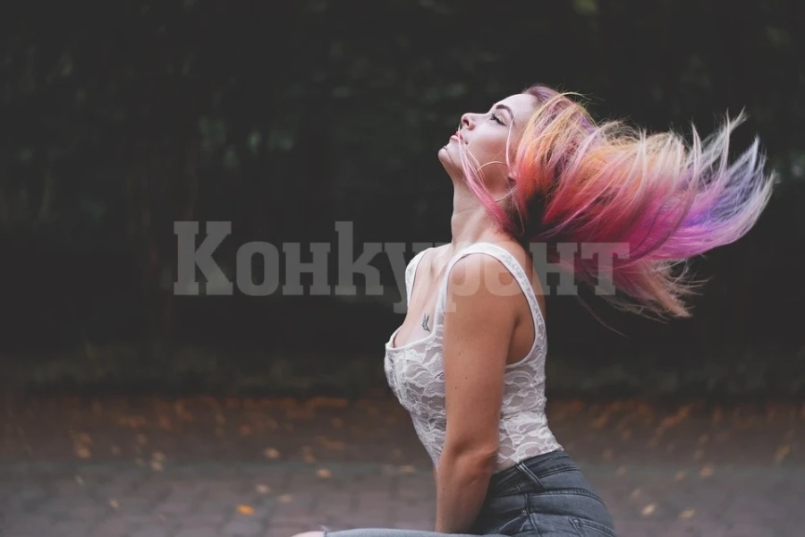 Учените говорят: Колко често да миете косата си?