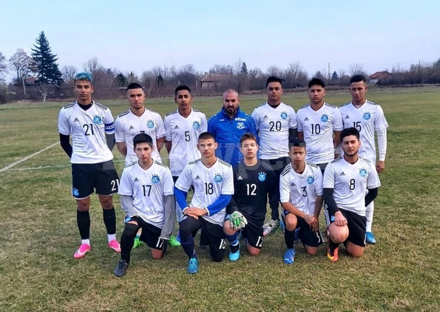 U19 на Левски /Лом/ надви връстници от Ком