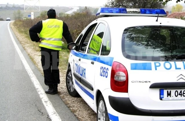 Спипаха почерпен зад волана в Крива бара