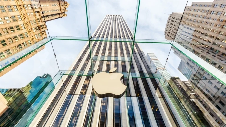 Италия глоби Amazon и Apple с над 200 млн. евро