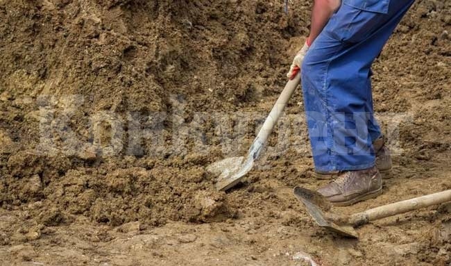 Неизвестен прокопа общински път във Врачанско, търсят го