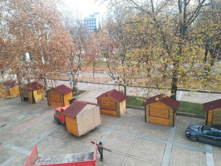 Стягат Коледен базар в Монтана