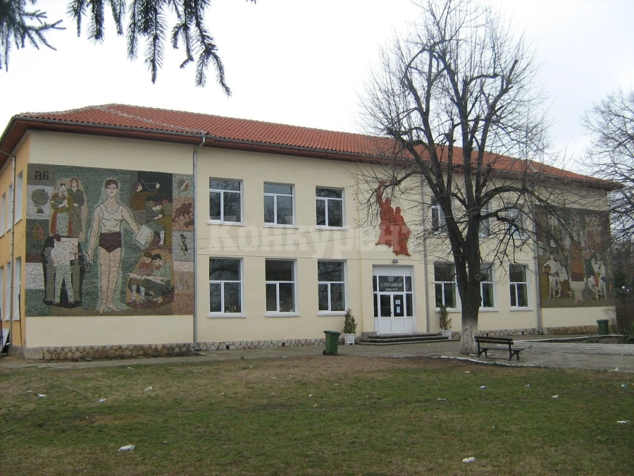 Стартира Училище за възрастни в Ново село