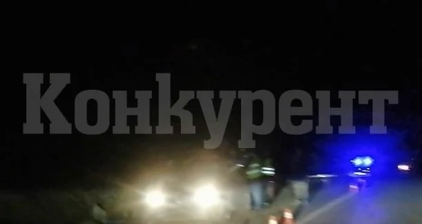 Кола блъсна човек между Гложене и Бутан, вдигнаха го за болница