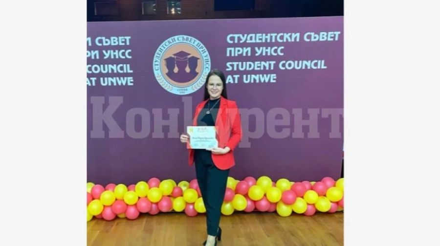 Млада пианистка от Монтана е номинирана за „Студент на годината на УНСС“