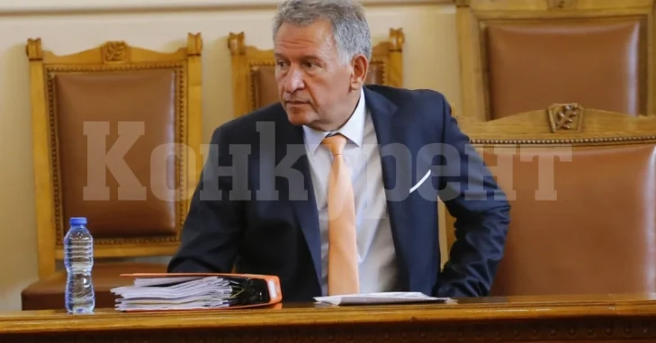 Нова ключова ЗАПОВЕД на Кацаров, от днес...