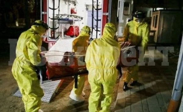 Пожарникари сваляли пациент до линейка