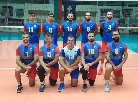ВК Град остана в Топ 3 след втора поредна победа