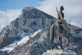 Хижата над Враца построена с дарения и доброволен труд