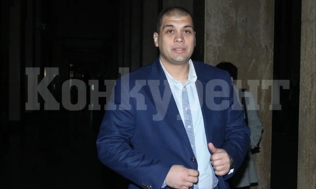 Димитър Аврамов се отказа от имунитета си