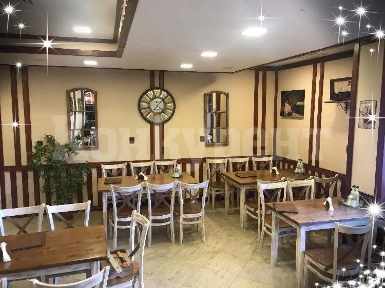 Гостилница „Ретро“ ще ви очарова с обстановка и вкусни ястия СНИМКИ