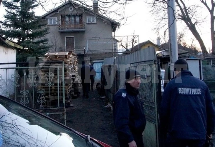 МВР: Двама са задържани за жестокото убийство във Видинско