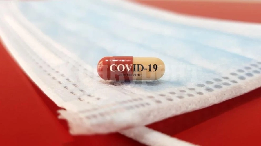 Хапчето на Pfizer стана първото одобрено в САЩ лекарство срещу COVID-19