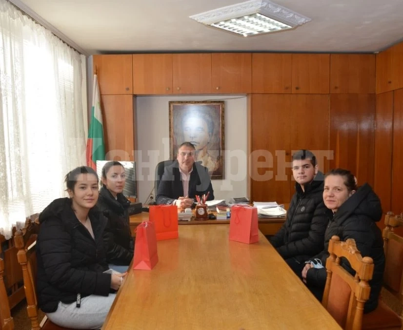 Полицията в Монтана с кампания в помощ на децата на починали служители