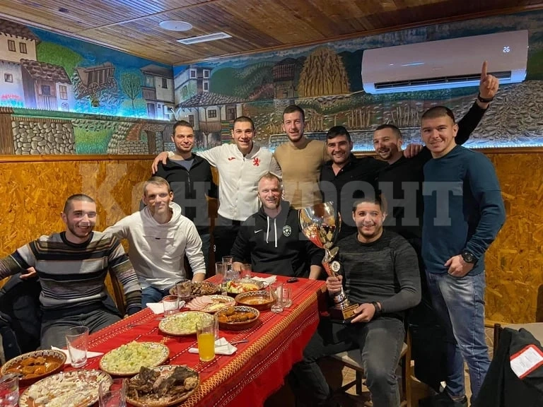 МФК Скала отпразнува титлата от Christmas cup и капарира още купи за 2022 г.