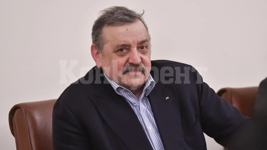 Проф. Кантарджиев: За Омикрон е важно да се направи бустерна доза