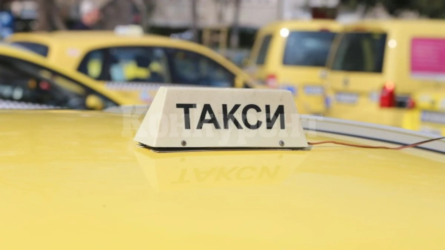 Метанът и авточастите вдигнали цените на такситата