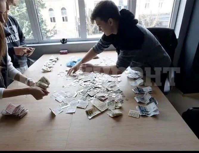 Ученици събраха над 5000 лв. за АГ отделението на врачанската болница