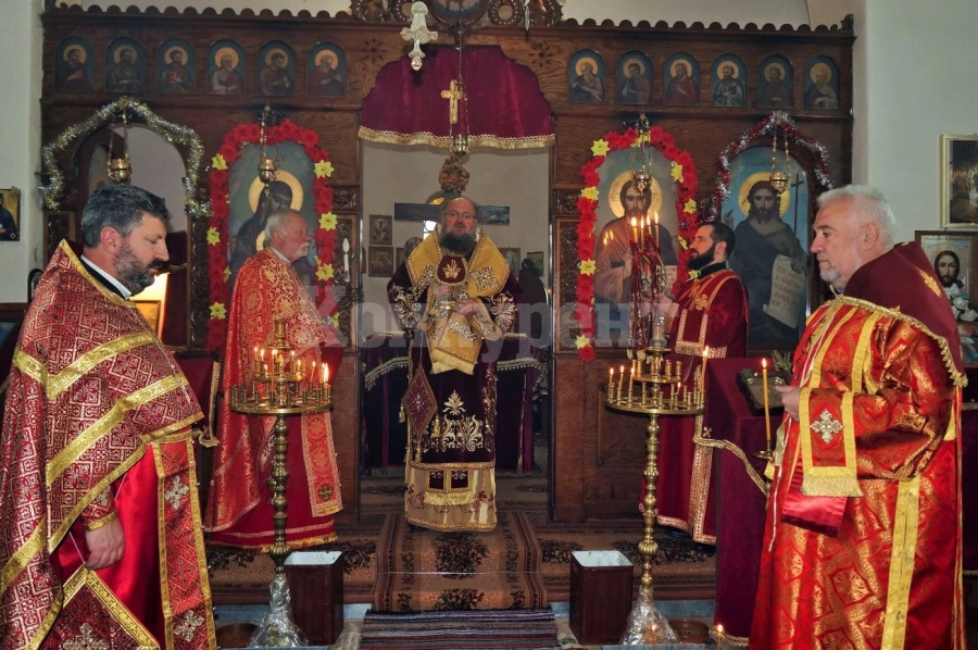 Врачанският митрополит възглави Архиерейска света литургия на Ивановден в Мездра