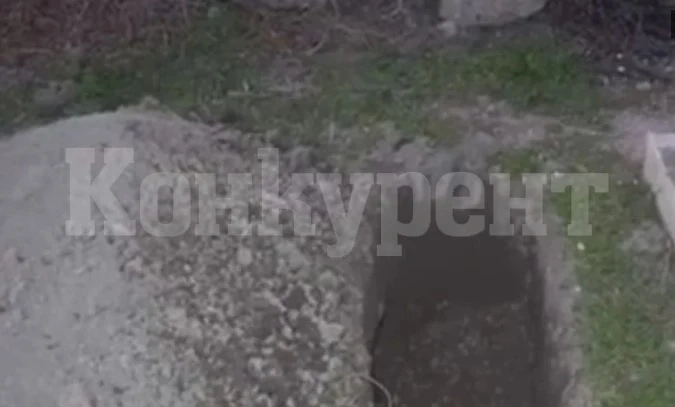 Мъртвородено бебе възкръсна на път за гробището СНИМКИ