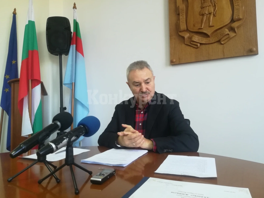 Кметовете преговарят за повече пари за пътища