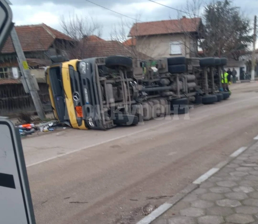Обърната цистерна в Брегово била сръбска, а шофьорът е в болница със счупен...