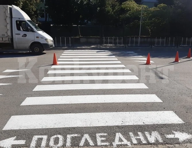  Шофьорка блъсна ученик на „зебра“ в Горна Оряховица, момчето е в болница