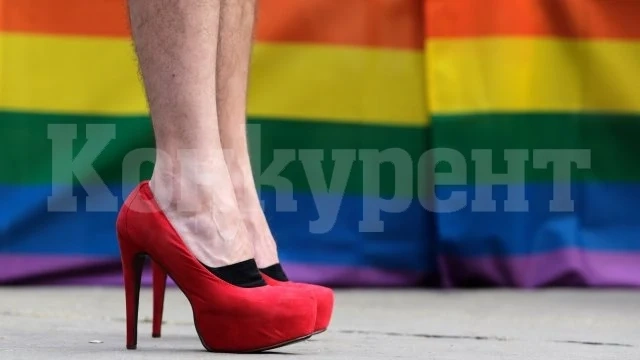 Франция забрани лечението на гейове и транссексуални, нарушителите - в затвора