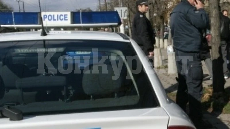 Ченгетата нахлуха в дома на 21-годишен и откриха…