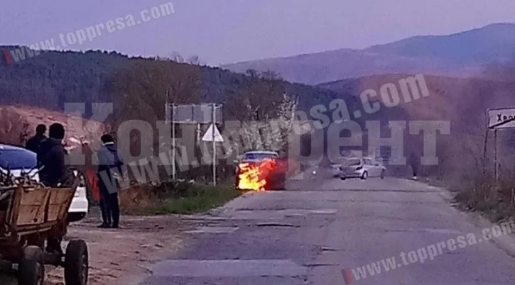 Ново 20! Кола гори в района на зверското убийство на жена в Гърменско