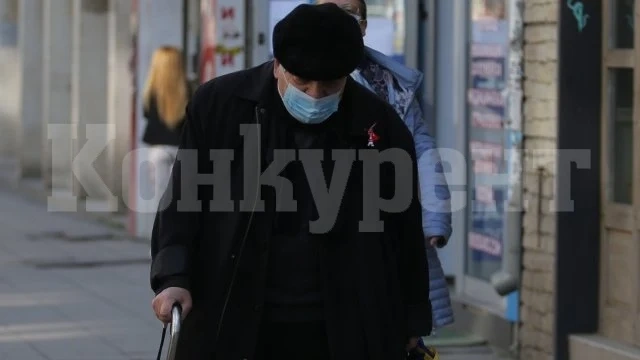 Започва изплащането на добавката от 75 лв. на ваксинираните пенсионери