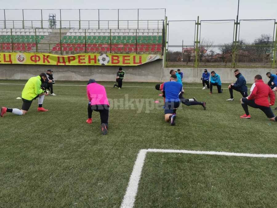 Първа тренировка на ФК Дреновец под ръководството на Ники Нинов