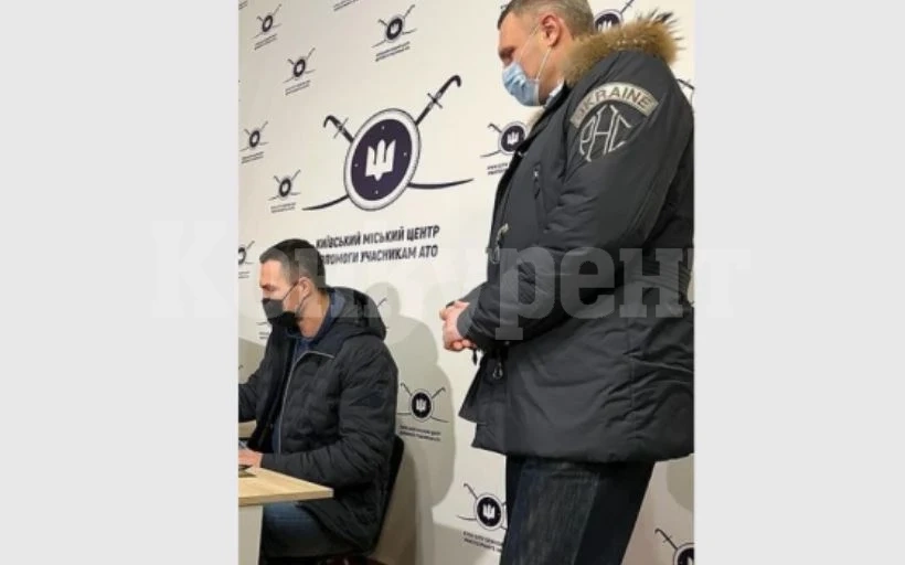 Кличко се записа в запаса за отбрана на Киев