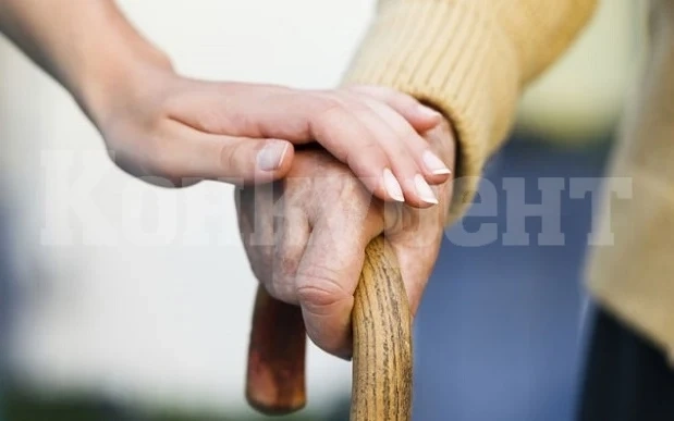 Удължиха с половин година срока на проект „Патронажна грижа +\