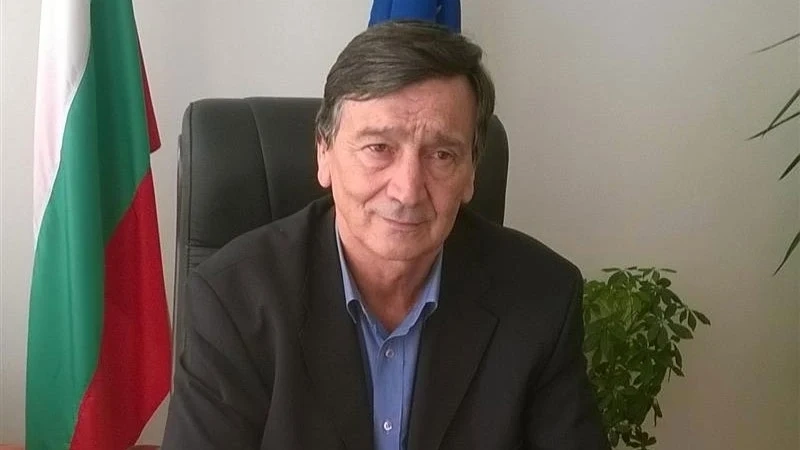 Борис Николов: Подложен съм на приятелски огън