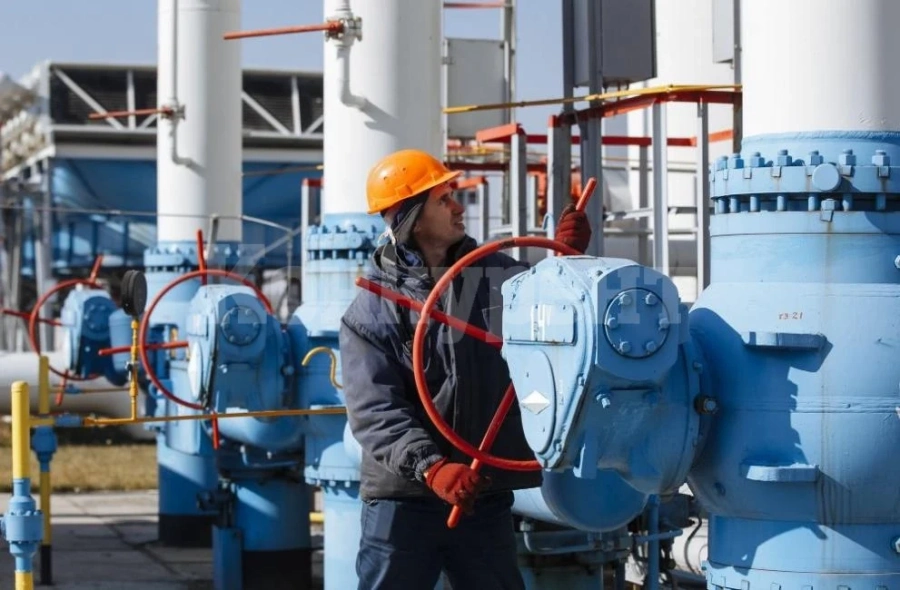 Природният газ в Европа поскъпна с близо 30%