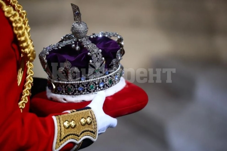 Откраднаха реквизит за 150 000 британски лири от снимките на „Короната”