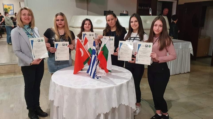Ученици от ПГТР-Враца се върнаха от Полша